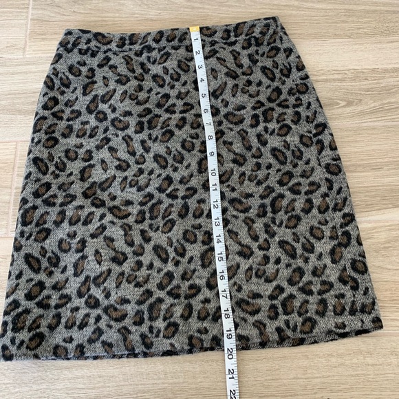 Ann Taylor Loft Animal Print Shift Skirt - Picture 7 of 8